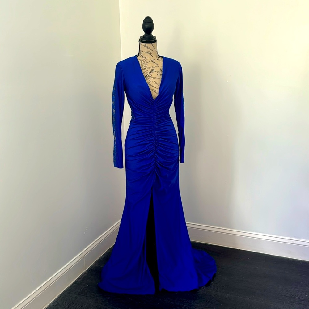 Prom:54 in from should to bottom. 40 in from waist to bottom. Back length 60 in